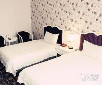 Chengdu Lilac Hotel Fei Cheng Branch المظهر الخارجي الصورة