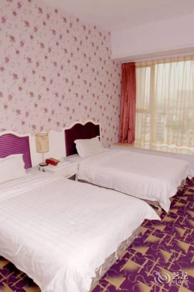 Chengdu Lilac Hotel Fei Cheng Branch المظهر الخارجي الصورة